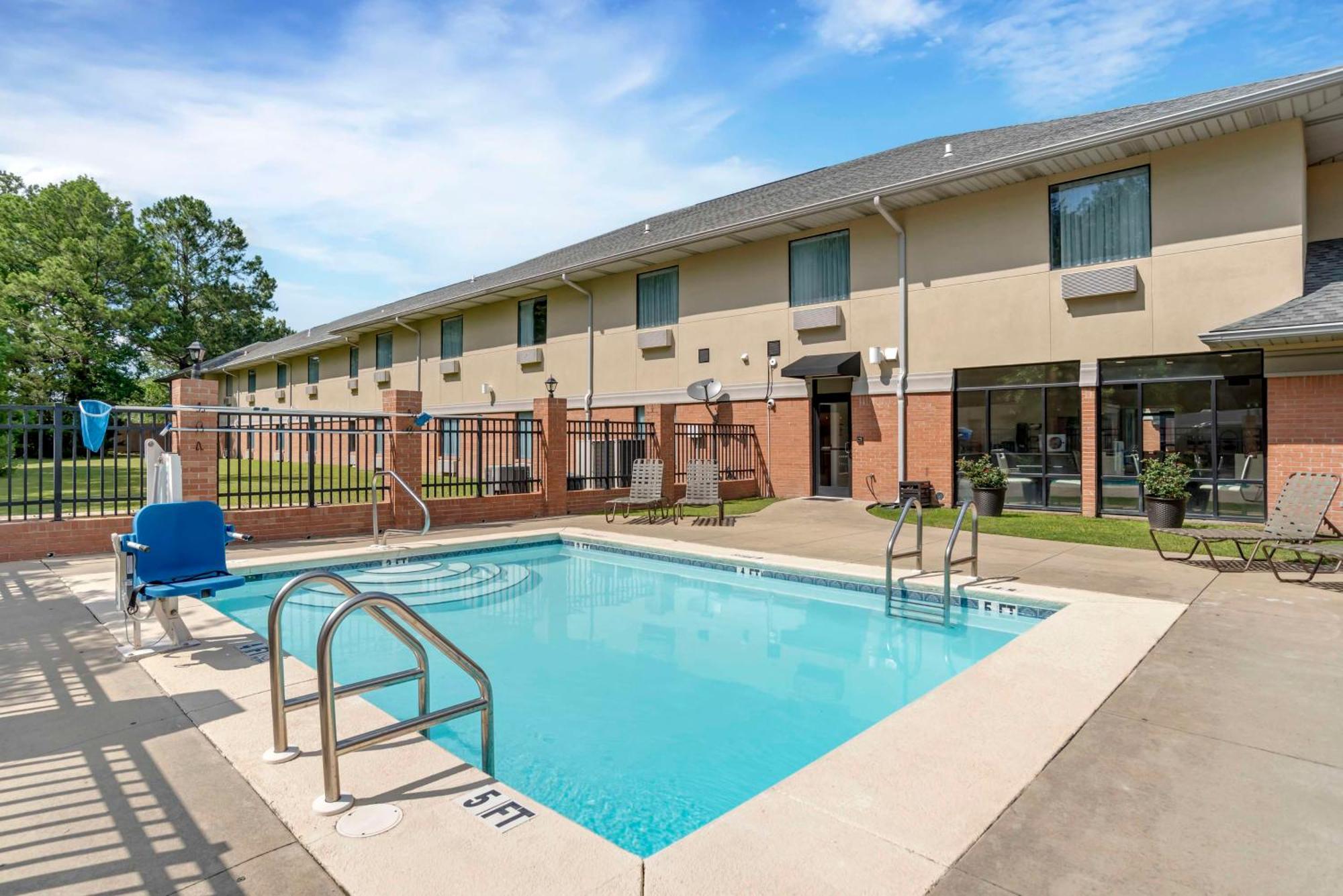 Best Western Plus Two Rivers Hotel & Suites Demopolis Luaran gambar