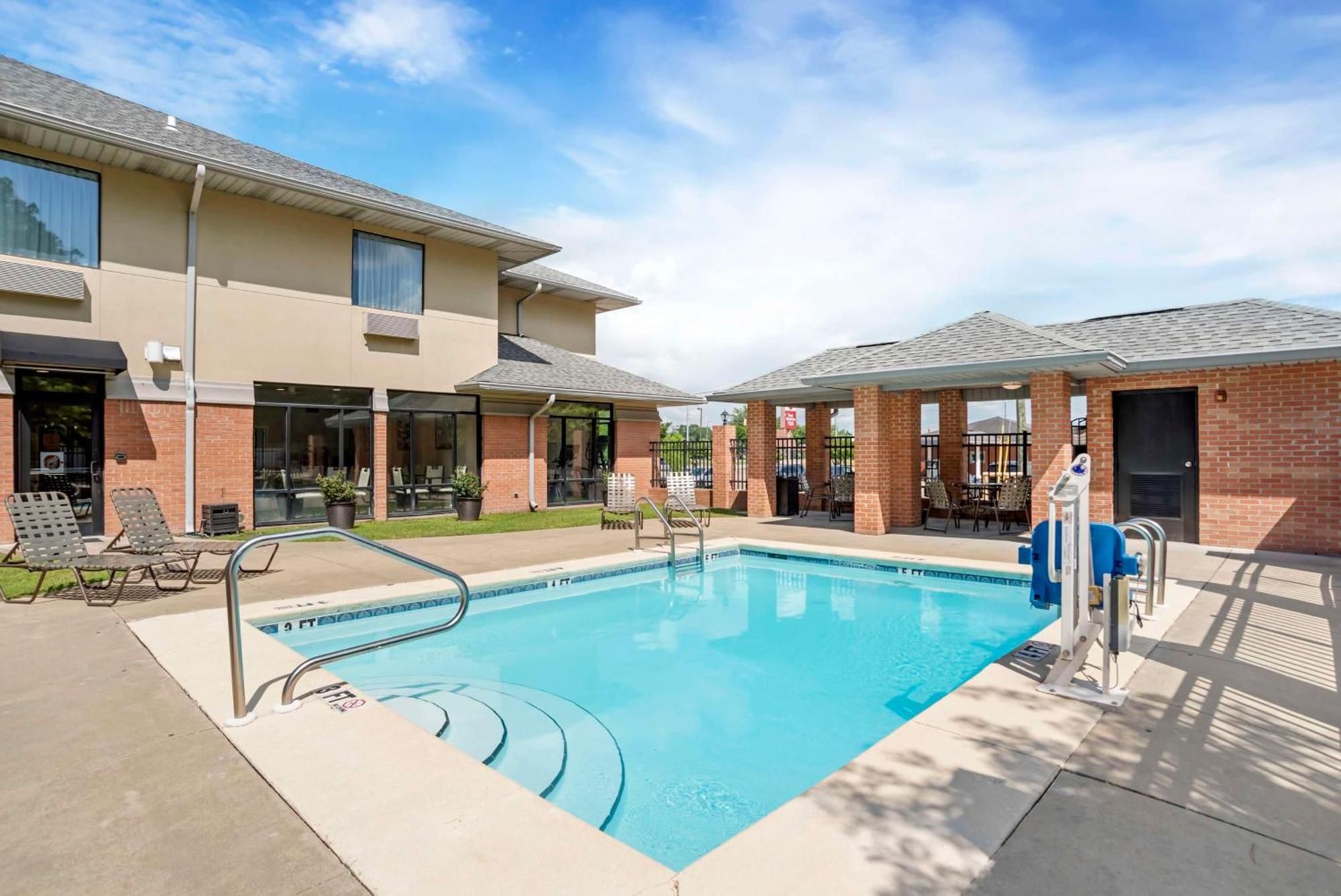 Best Western Plus Two Rivers Hotel & Suites Demopolis Luaran gambar