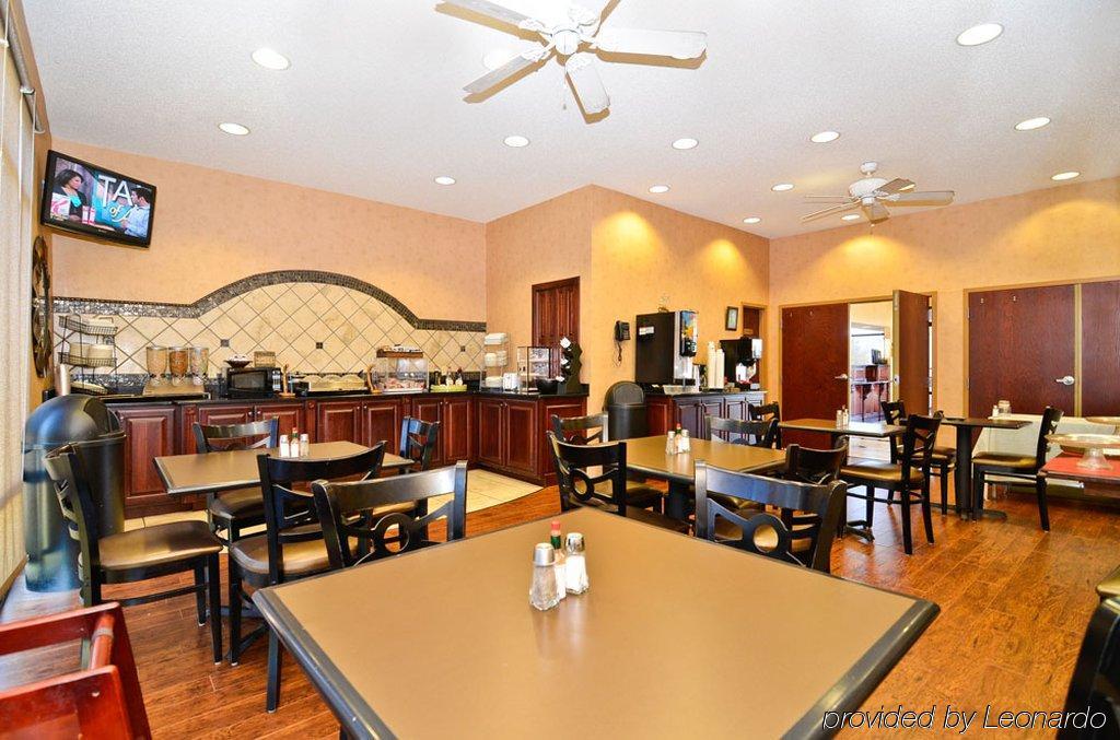 Best Western Plus Two Rivers Hotel & Suites Demopolis Restoran gambar